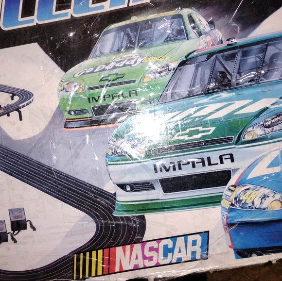 NASCAR 4 Lane Challenge HO SCALE Slot Car Racing Set Wm. K. Walthers, Inc.🔥 - Picture 2 of 12
